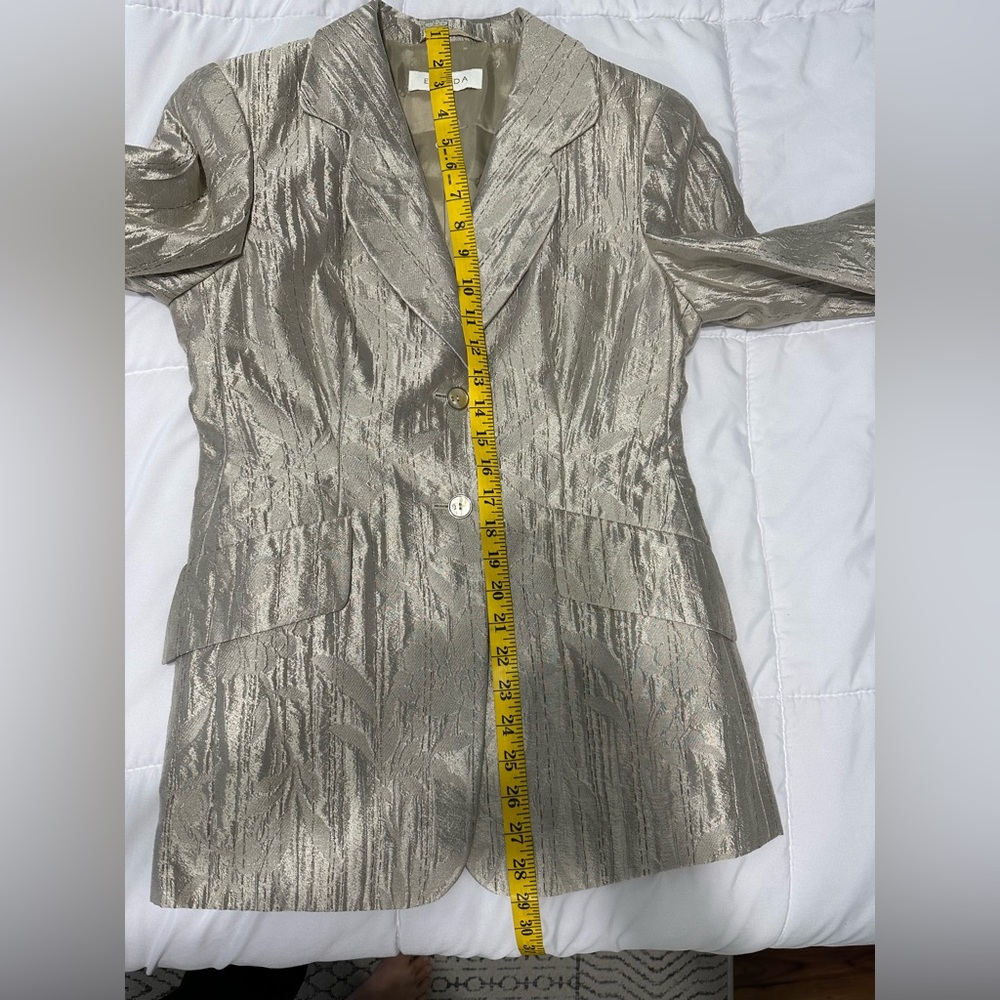 Escada Suit - Blazer and Skirt - Picture 15 of 16